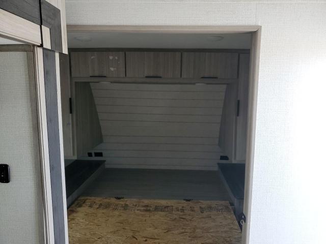 4YDTPPN23PX411290 - 2023 PASSPORT TRAVELTRLR TWO TONE photo 5