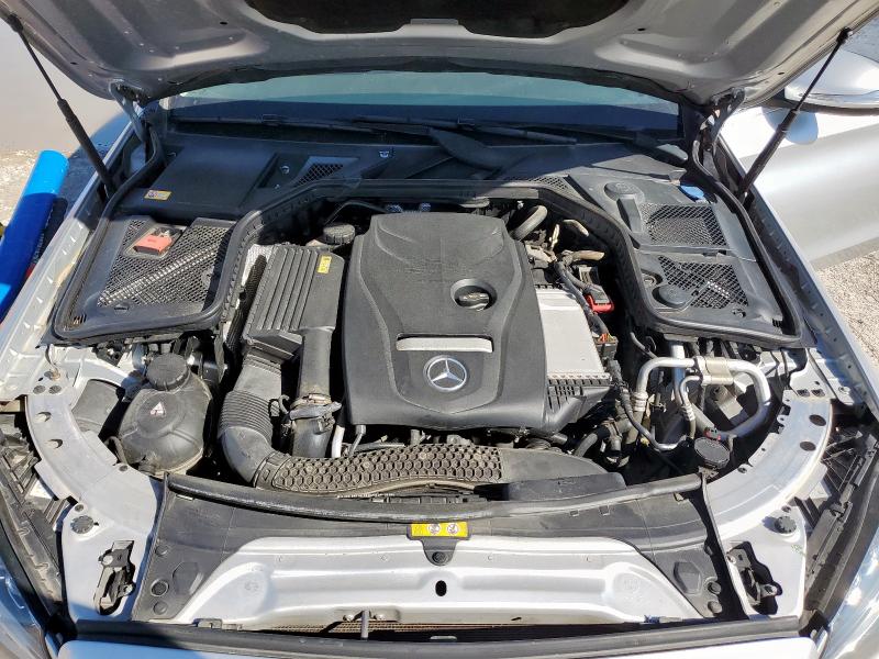 55SWF4KB8FU022903 - 2015 MERCEDES-BENZ C 300 4MATIC SILVER photo 11