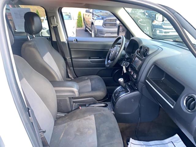 1C4NJPBA0FD419274 - 2015 JEEP PATRIOT SPORT თეთრი ფოტო 5