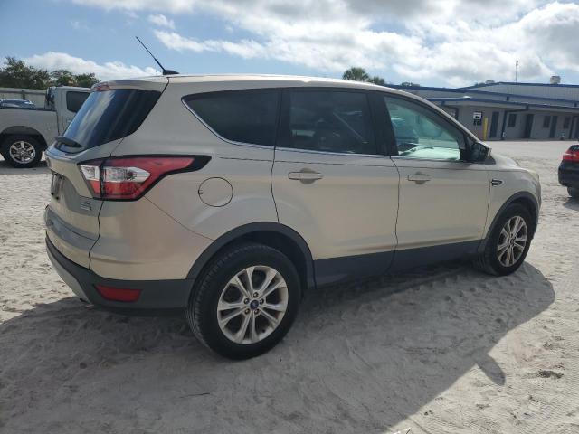 1FMCU0GDXHUC73375 - 2017 FORD ESCAPE SE BEIGE photo 3