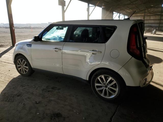 KNDJP3A52K7017274 - 2019 KIA SOUL + WHITE photo 2