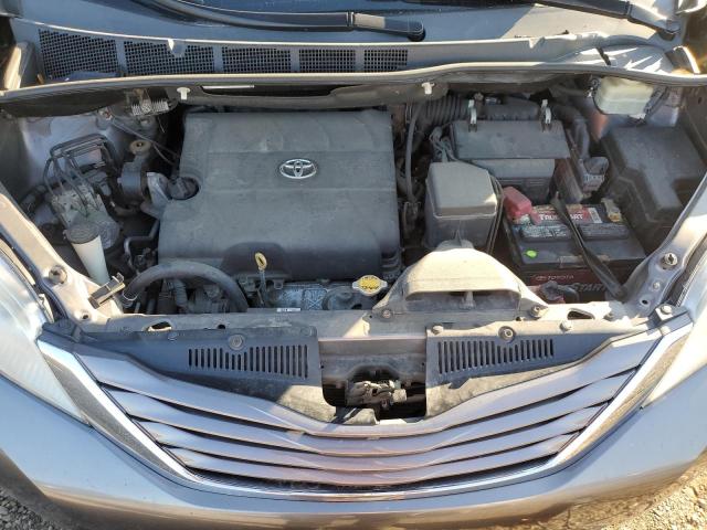 5TDKK3DC9GS734846 - 2016 TOYOTA SIENNA LE GRAY photo 12