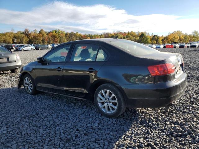 3VWDZ7AJ8BM351047 - 2011 VOLKSWAGEN JETTA SE BLACK photo 2