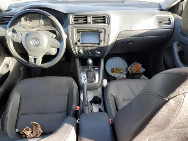 3VWDZ7AJ8BM351047 - 2011 VOLKSWAGEN JETTA SE BLACK photo 8