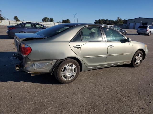 4T1BE32K85U557003 - 2005 TOYOTA CAMRY LE Grau Foto 3