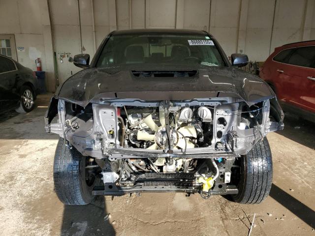 3TYCZ5AN9PT167575 - 2023 TOYOTA TACOMA DOUBLE CAB 灰色 照片 5