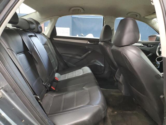 1VWAT7A3XFC105467 - 2015 VOLKSWAGEN PASSAT S GRAY photo 10