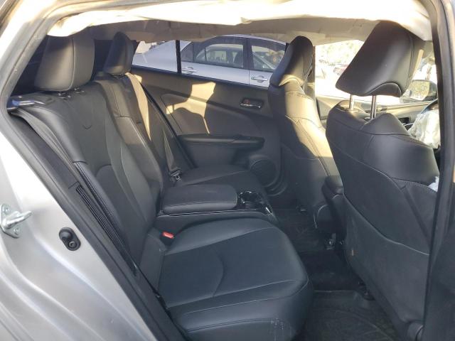 JTDKARFP4H3031373 - 2017 TOYOTA PRIUS PRIM SILVER photo 10