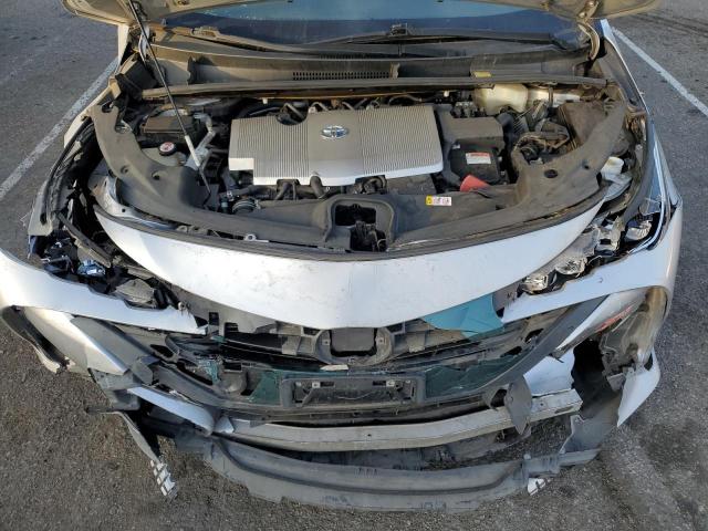 JTDKARFP4H3031373 - 2017 TOYOTA PRIUS PRIM SILVER photo 11