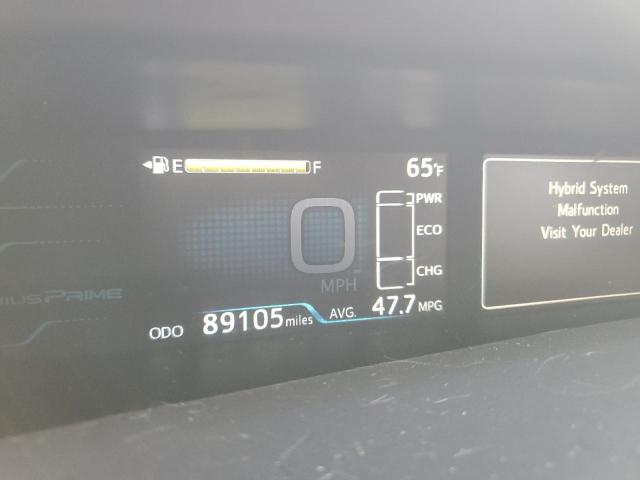 JTDKARFP4H3031373 - 2017 TOYOTA PRIUS PRIM SILVER photo 9