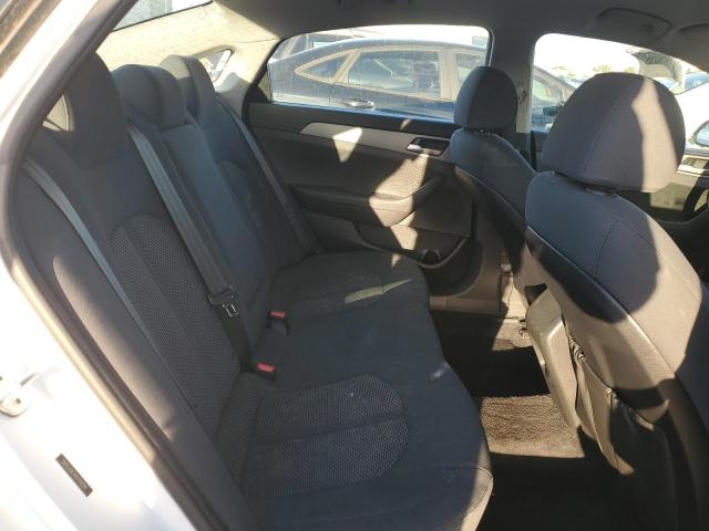 5NPE24AFXKH744284 - 2019 HYUNDAI SONATA SE WHITE photo 10