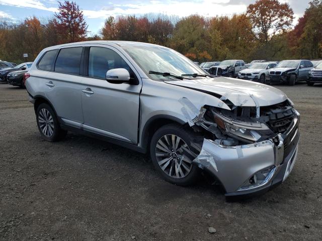 JA4AD3A34KZ046684 - 2019 MITSUBISHI OUTLANDER SE 银色 照片 4