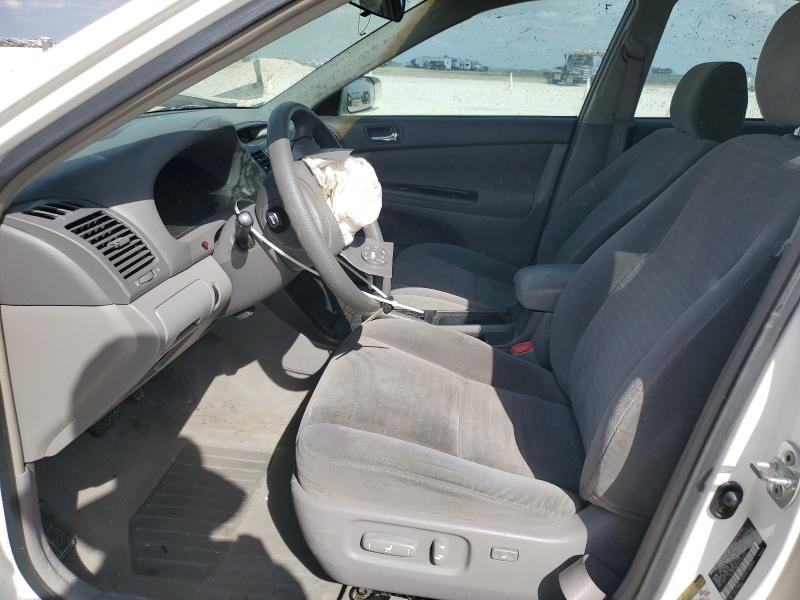 4T1BE30KX5U542232 - 2005 TOYOTA CAMRY LE WHITE photo 7