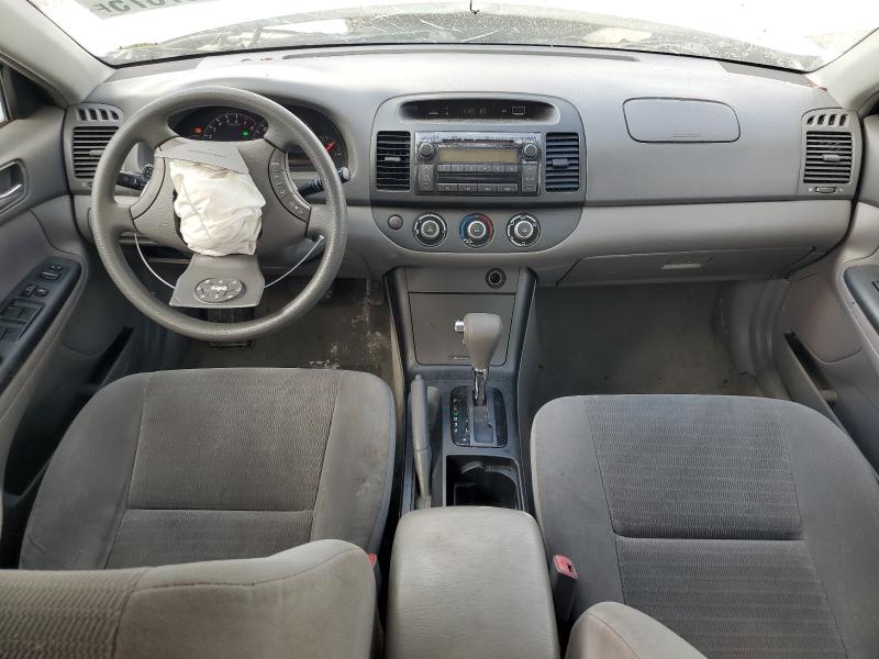 4T1BE30KX5U542232 - 2005 TOYOTA CAMRY LE WHITE photo 8