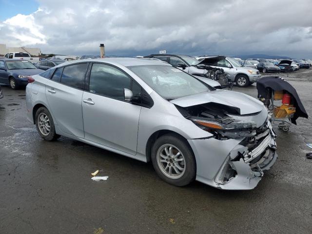 JTDKARFP1H3039009 - 2017 TOYOTA PRIUS PRIM 银色 照片 4