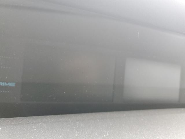 JTDKARFP1H3039009 - 2017 TOYOTA PRIUS PRIM 银色 照片 9