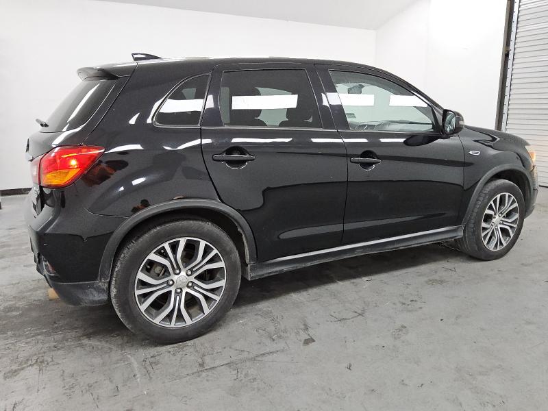 JA4AP3AUXJU021249 - 2018 MITSUBISHI OUTLANDER ES Qara foto 3