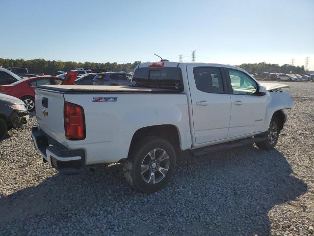 1GCGTDEN0H1158152 - 2017 CHEVROLET COLORADO Z71 WHITE photo 3