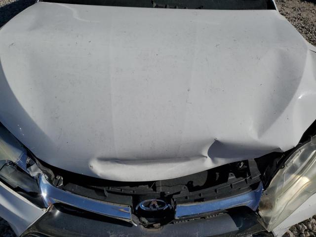 4T1BF1FK8GU158915 - 2016 TOYOTA CAMRY LE 白色 照片 11