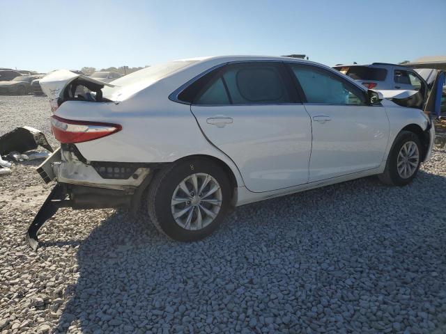 4T1BF1FK8GU158915 - 2016 TOYOTA CAMRY LE 白色 照片 3
