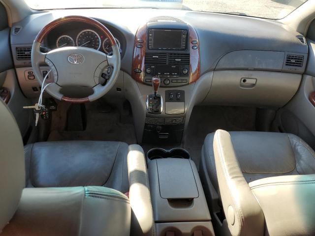 5TDZA22C55S242648 - 2005 TOYOTA SIENNA XLE BLUE photo 8