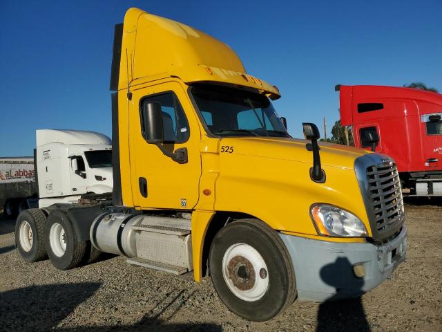 2013 FREIGHTLINER CASCADIA 1, 