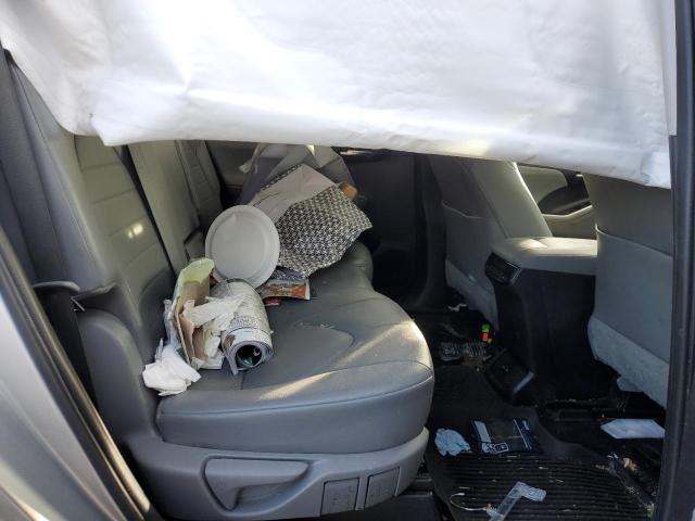 5TDGZRBH7NS228190 - 2022 TOYOTA HIGHLANDER XLE SILVER photo 11