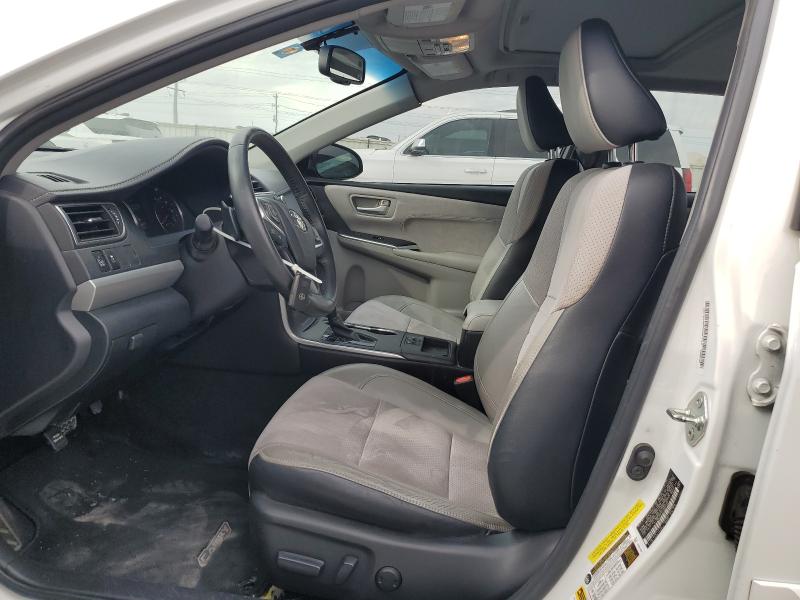 4T1BK1FK1FU567722 - 2015 TOYOTA CAMRY XSE WHITE photo 7