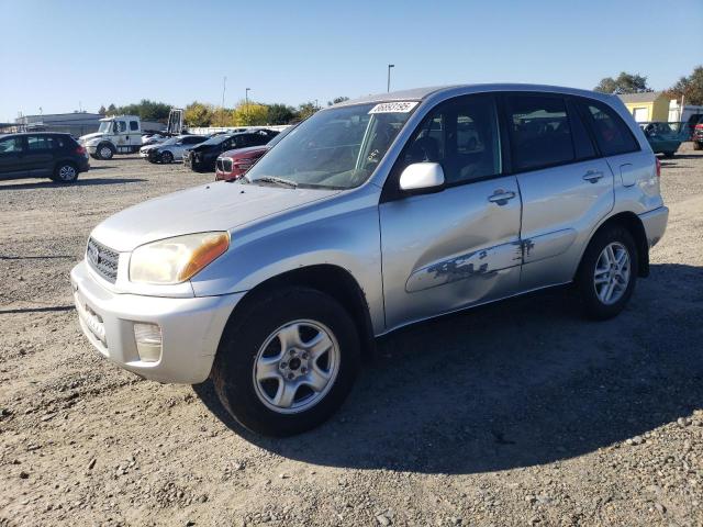 2002 TOYOTA RAV4, 