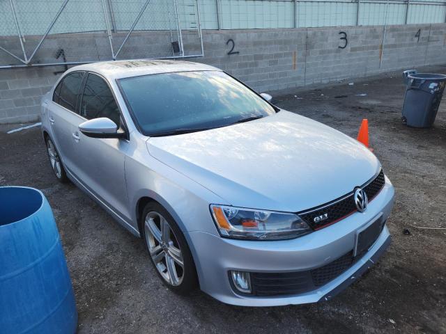 3VW5T7AJ5FM277260 - 2015 VOLKSWAGEN JETTA GLI Argent photo 4