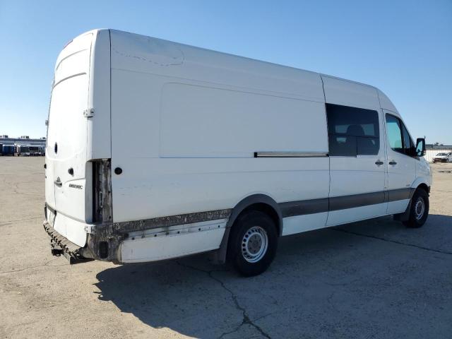 WD3PE8CC3D5769132 - 2013 MERCEDES-BENZ SPRINTER 2500 Սպիտակ լուսանկար 3