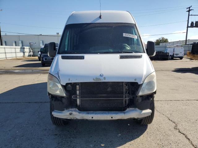 WD3PE8CC3D5769132 - 2013 MERCEDES-BENZ SPRINTER 2500 Սպիտակ լուսանկար 5