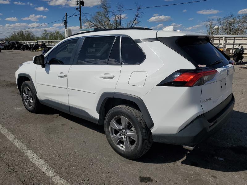 2T3W1RFV7NC181553 - 2022 TOYOTA RAV4 XLE WHITE photo 2