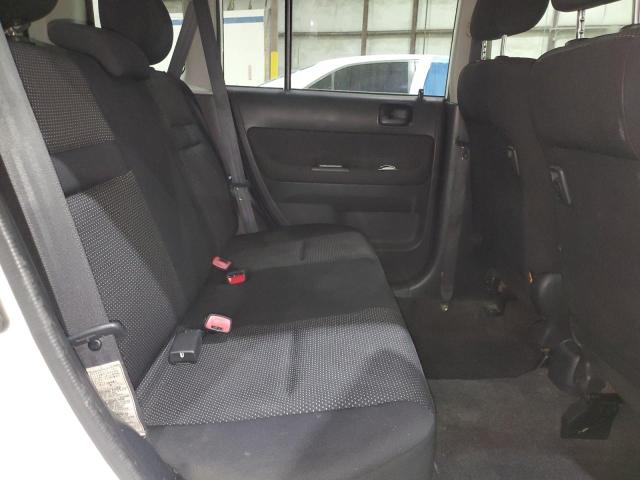 JTLKT324350173492 - 2005 TOYOTA SCION XB TWO TONE photo 11