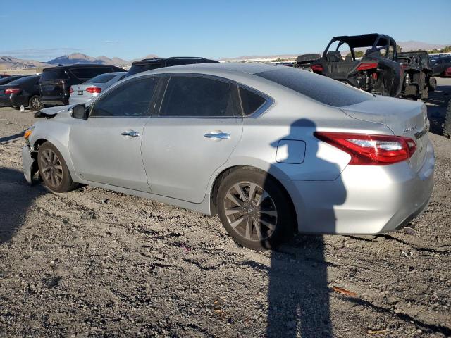 1N4AL3AP8HC228465 - 2017 NISSAN ALTIMA 2.5 ვერცხლისფერი ფოტო 2