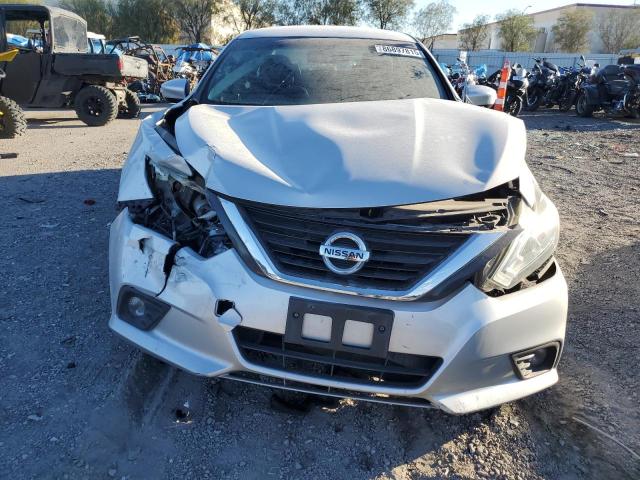 1N4AL3AP8HC228465 - 2017 NISSAN ALTIMA 2.5 ვერცხლისფერი ფოტო 5