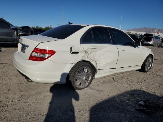 WDDGF54X28R017154 - 2008 MERCEDES-BENZ C 300 WHITE photo 3