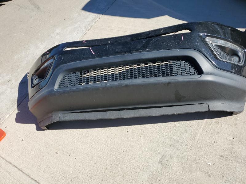 3C4NJCBB9JT124145 - 2018 JEEP COMPASS LATITUDE Noir photo 13