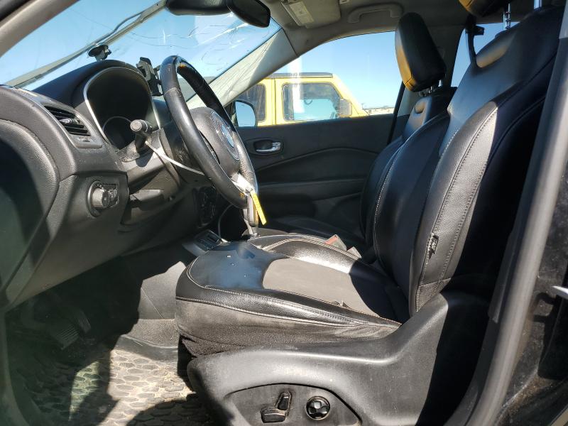 3C4NJCBB9JT124145 - 2018 JEEP COMPASS LATITUDE Noir photo 7