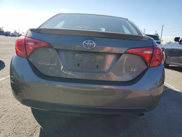 5YFBURHE2JP797540 - 2018 TOYOTA COROLLA L 石墨色 照片 6