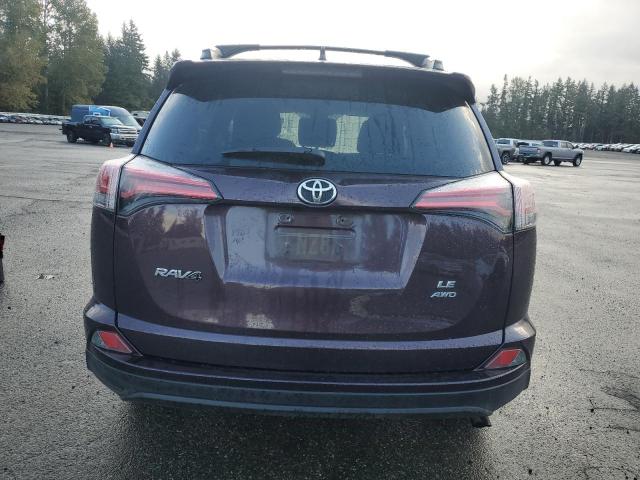 2T3BFREVXHW639087 - 2017 TOYOTA RAV4 LE Lila Foto 6