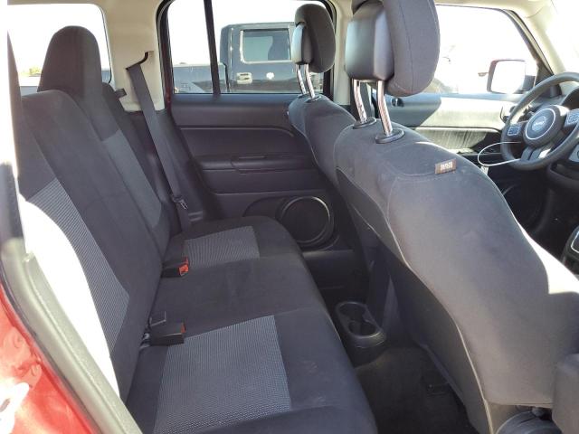 1C4NJRBB6FD304005 - 2015 JEEP PATRIOT SPORT წითელი ფოტო 10