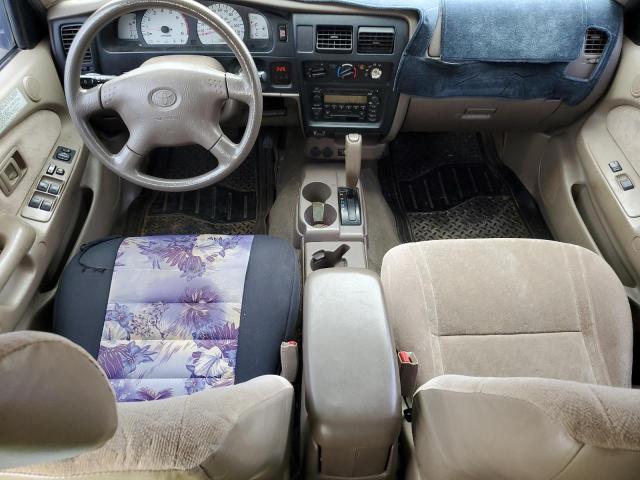 5TEGN92N92Z034020 - 2002 TOYOTA TACOMA DOUBLE CAB PRERUNNER RED photo 8