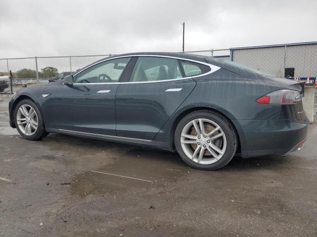 5YJSA1DN6DFP21044 - 2013 TESLA MODEL S GREEN photo 2