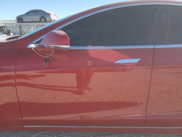 5YJSA1E2XHF205649 - 2017 TESLA MODEL S RED photo 7