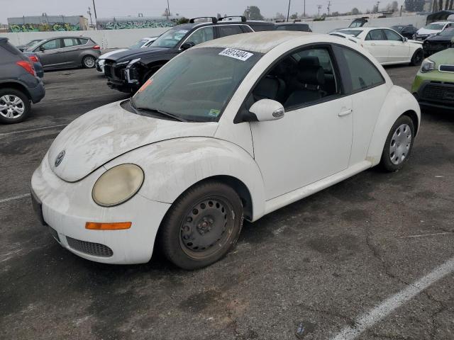 3VWPG3AG7AM015470 - 2010 VOLKSWAGEN NEW BEETLE WHITE photo 1
