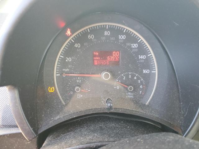 3VWPG3AG7AM015470 - 2010 VOLKSWAGEN NEW BEETLE WHITE photo 9