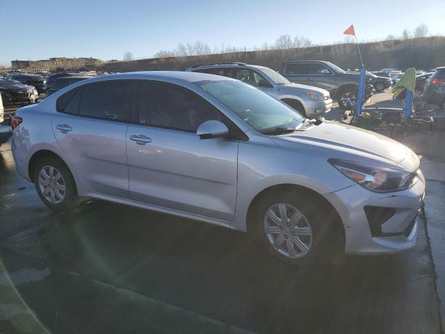 3KPA24AD3NE485871 - 2022 KIA RIO LX SILVER photo 4