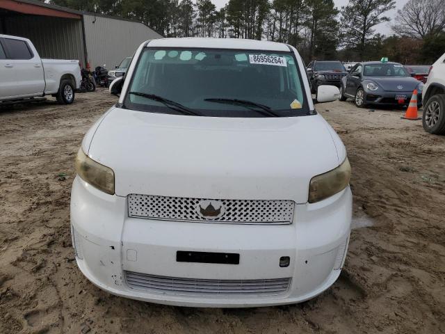 JTLKE50E581044198 - 2008 SCION XB XB 白色 照片 5
