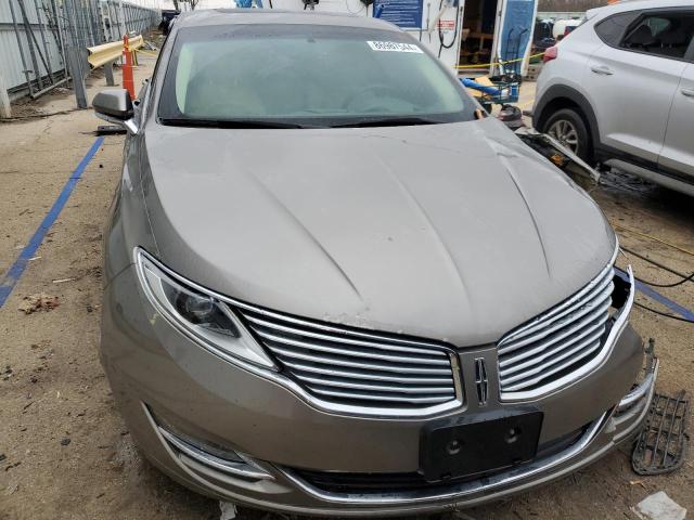 3LN6L2G95FR610496 - 2015 LINCOLN MKZ GRAY photo 5
